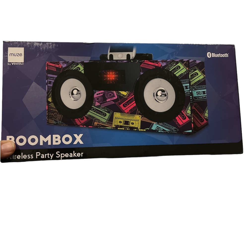 NEW Vivitar Bluetooth‎ Wireless Boombox Speaker LED Lights Rechargeable Battery
